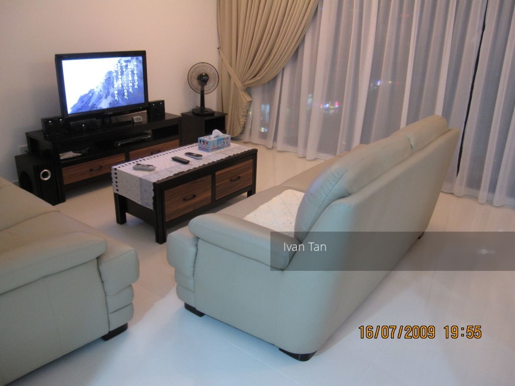 City Square Residences (D8), Condominium #183749932